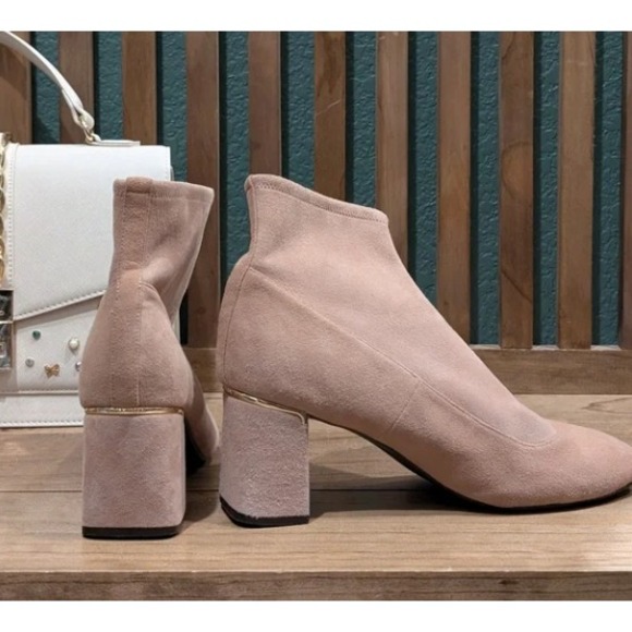 Cole Haan Laree Suede Sock Bootie Women's 9.5 in Mocha Mousse Block Heel Stretch - Picture 3 of 10